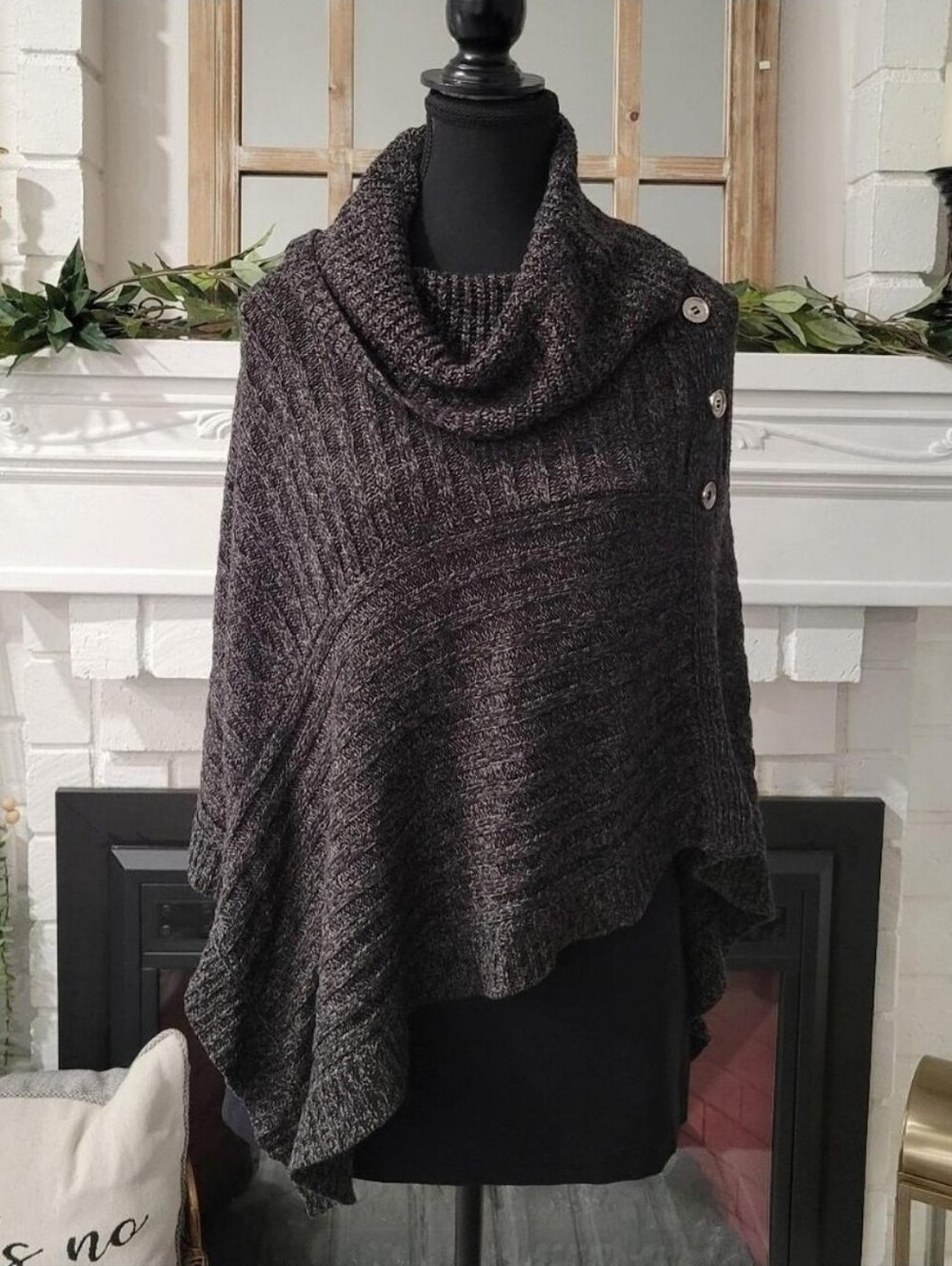 Karen Scott Charcoal Gray Cozy Minimalist Pancho size S/M
